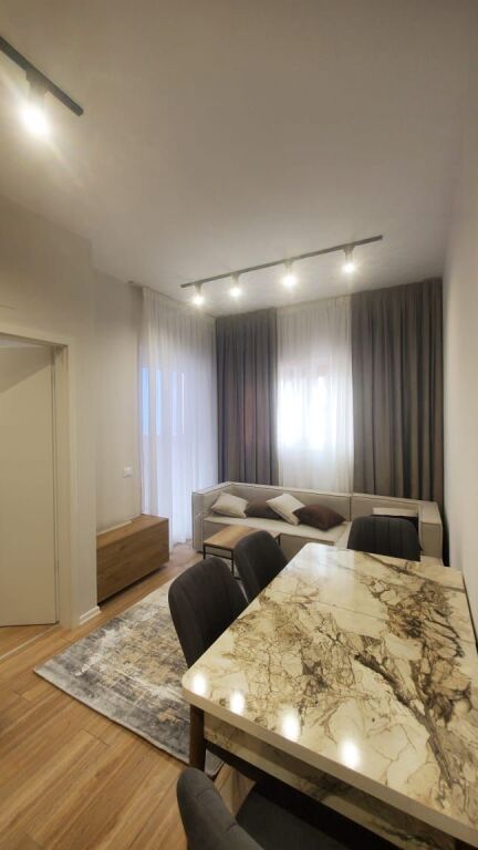 SHITET APARTAMENT 1+1 – ALI DEMI, MANGALEM 21