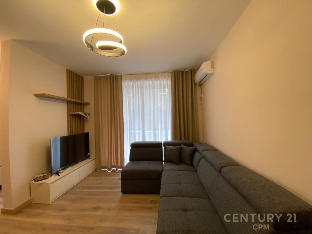 VASIL SHANTO PRANE KESH DHE KOMUNES SE PARISIT JAPIM ME QIRA APARTAMENT 1+1 550 € /Muaj Sip. Totale  64m2