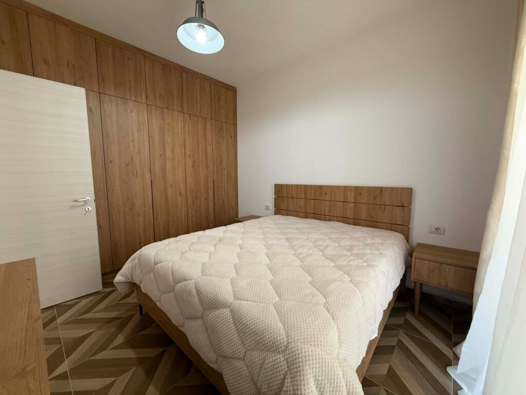 1 plus 1 for rent at E88
