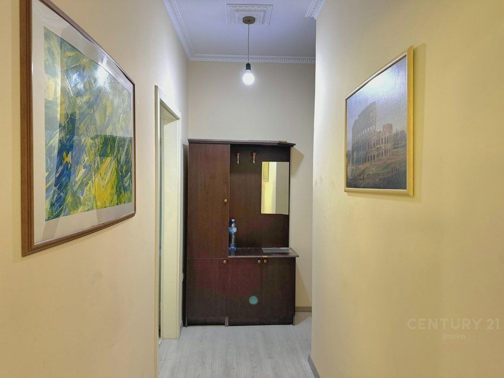 SHITET APARTAMENT 1+1 ME GARAZH TE ( RADISSON HOTEL ) LIQENI I THATE! 185,000 € Sip. Totale  70m2