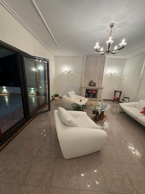 Qera,Apartament 3+1+2,Rruga e Elbasanit