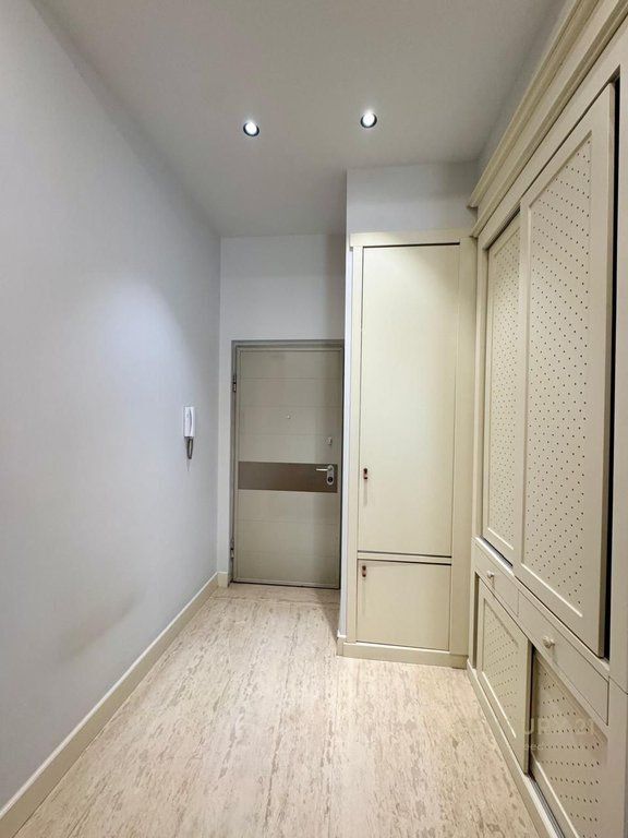 Apartment 2+1+Parking Space for rent at Ambasador 3!!