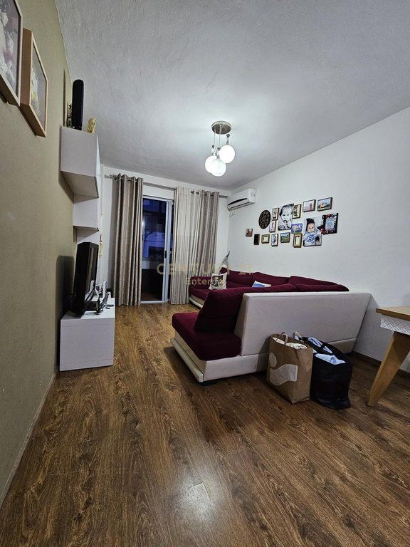 Apartment 2+1 for rent in Fresk
