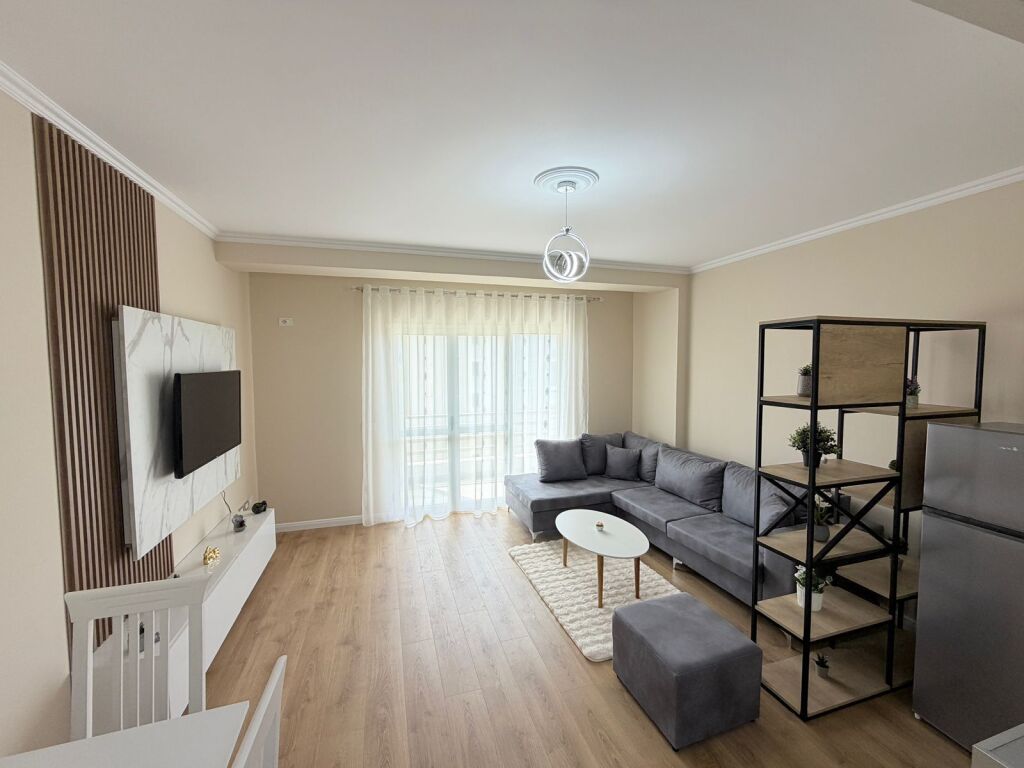🏡 Shitet apartament 1+1 tek ish-Rajoni i Policisë, Durrës