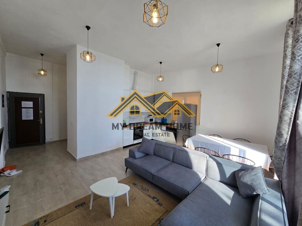 Apartament 1+1 me verande Pamje Deti Për Shitje në Currila, Durrës !