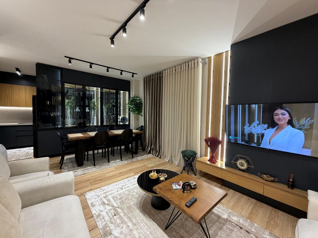 Apartment 2+1 with parking space , Kodra e Diellit