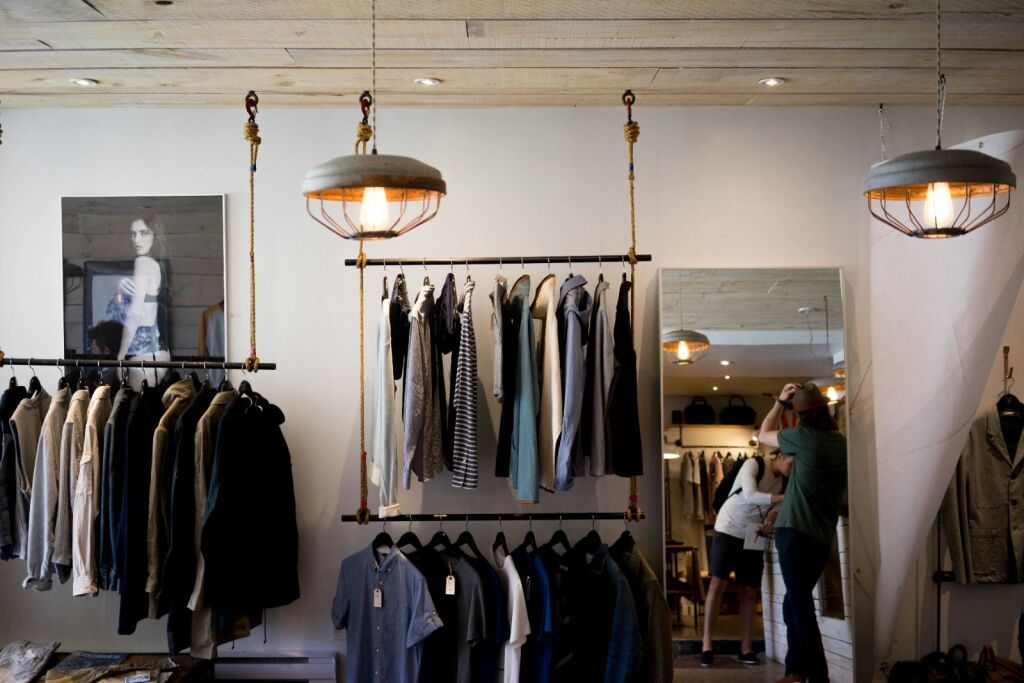 Open Space Shop for Rent in the Center/ Near Zogu i 1 Boulevard close to Ufon