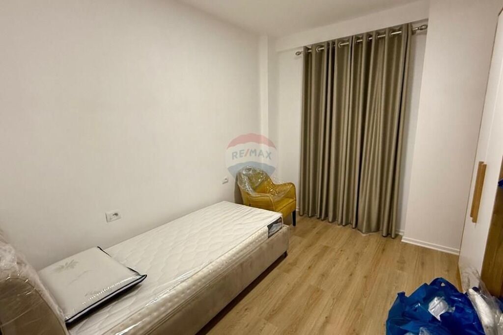 Apartament 3+1+2 me qera Procelan
