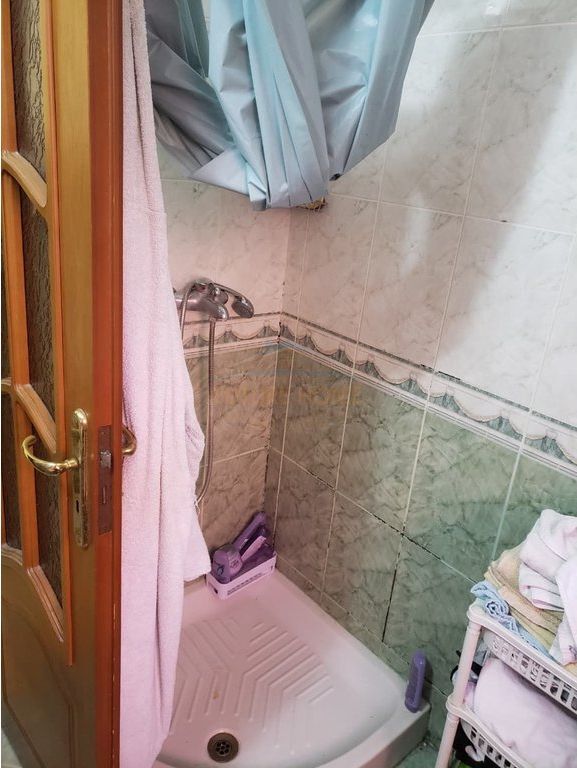 Affitto, Appartamento 1+1, Laprake, Tirana.