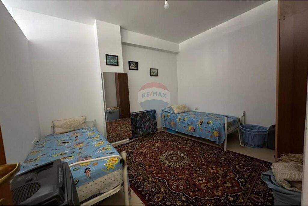 Apartament 2+1 me qera Selvia