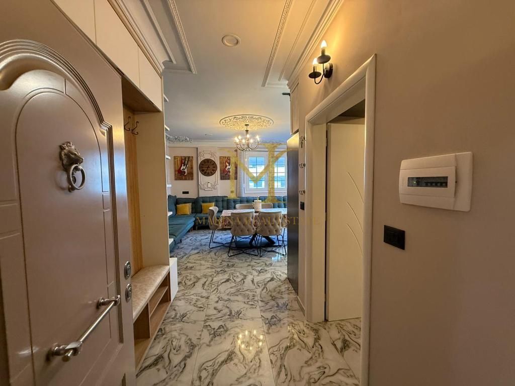 SHITET SUPER APARTAMENT NË MALI ROBIT – GOLEM