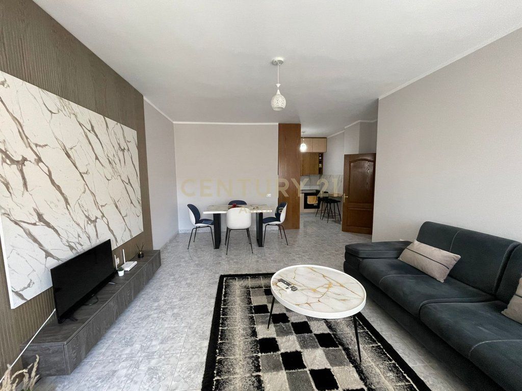 AFFITTO, APPARTAMENTO MODERNO 2+1, VASIL SHANTO 650 € /Mese