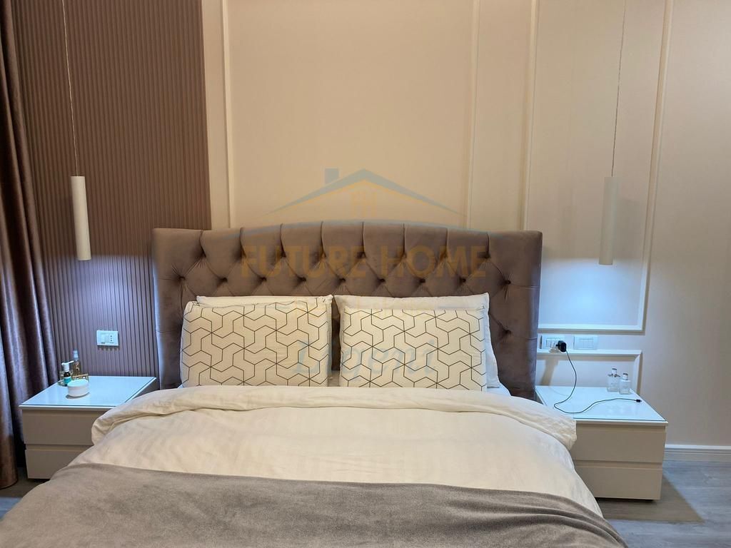 Qera, Apartament 2+1+Post Parkimi, Green City, Tiranë.