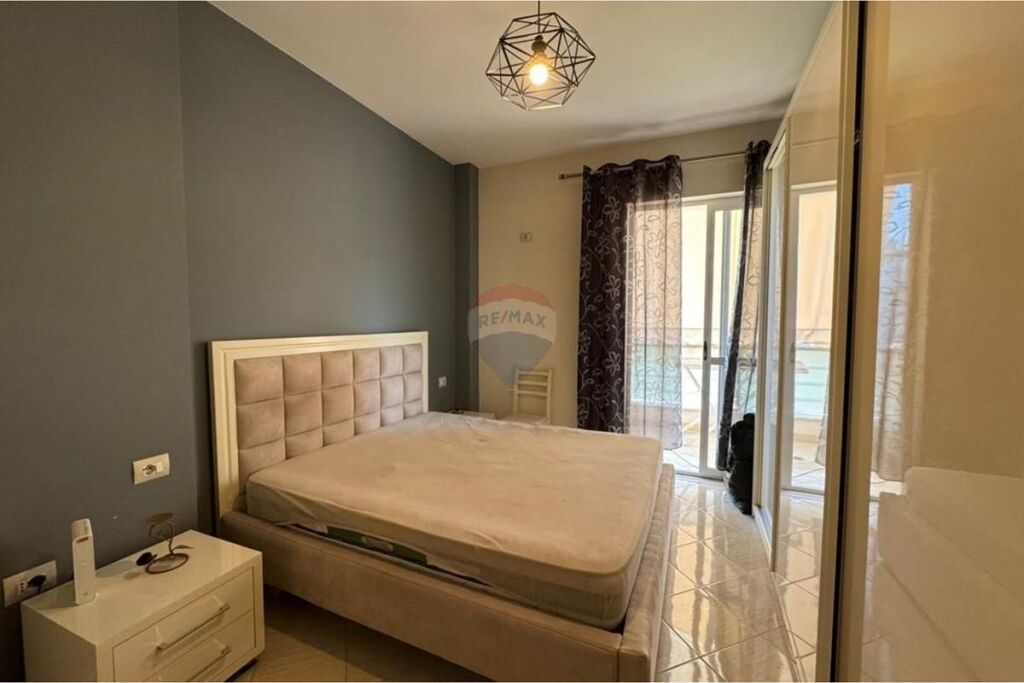 Shitet Apartament 1+1 te Eleonora