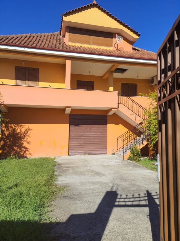 Villa 2+1 for rent – Institute Area !