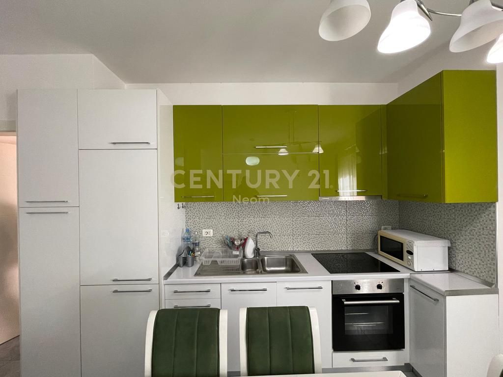 SHITET APARTAMENT 1+1, LIQENI I THATE!