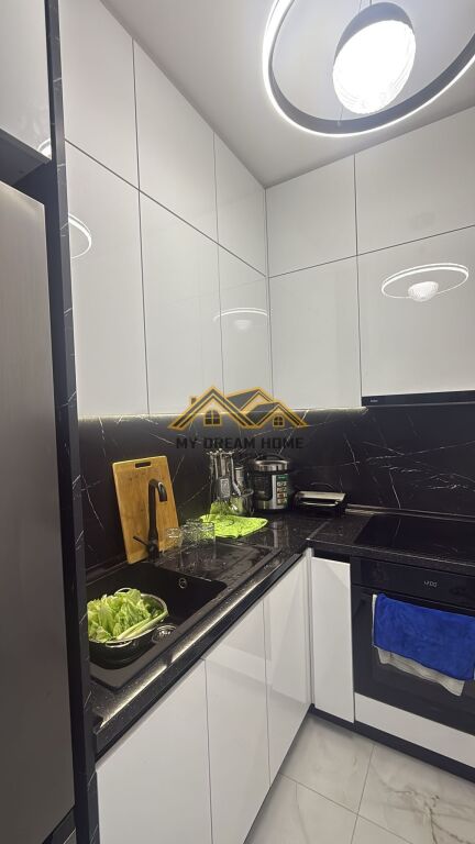 Apartament 1+1 Për Shitje në Golem, Durrës !