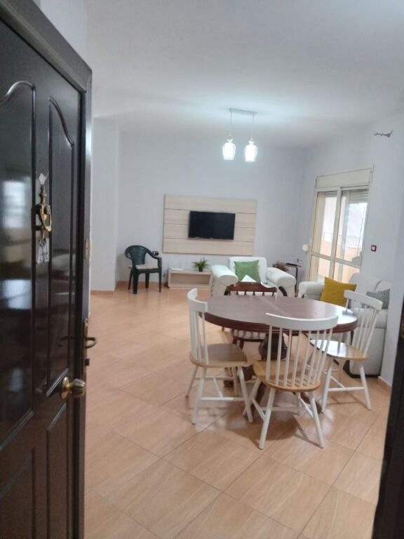 🏡 In Affitto | Appartamento 2+1 in affitto da Albano &amp; Romina, Vlorë 🌟