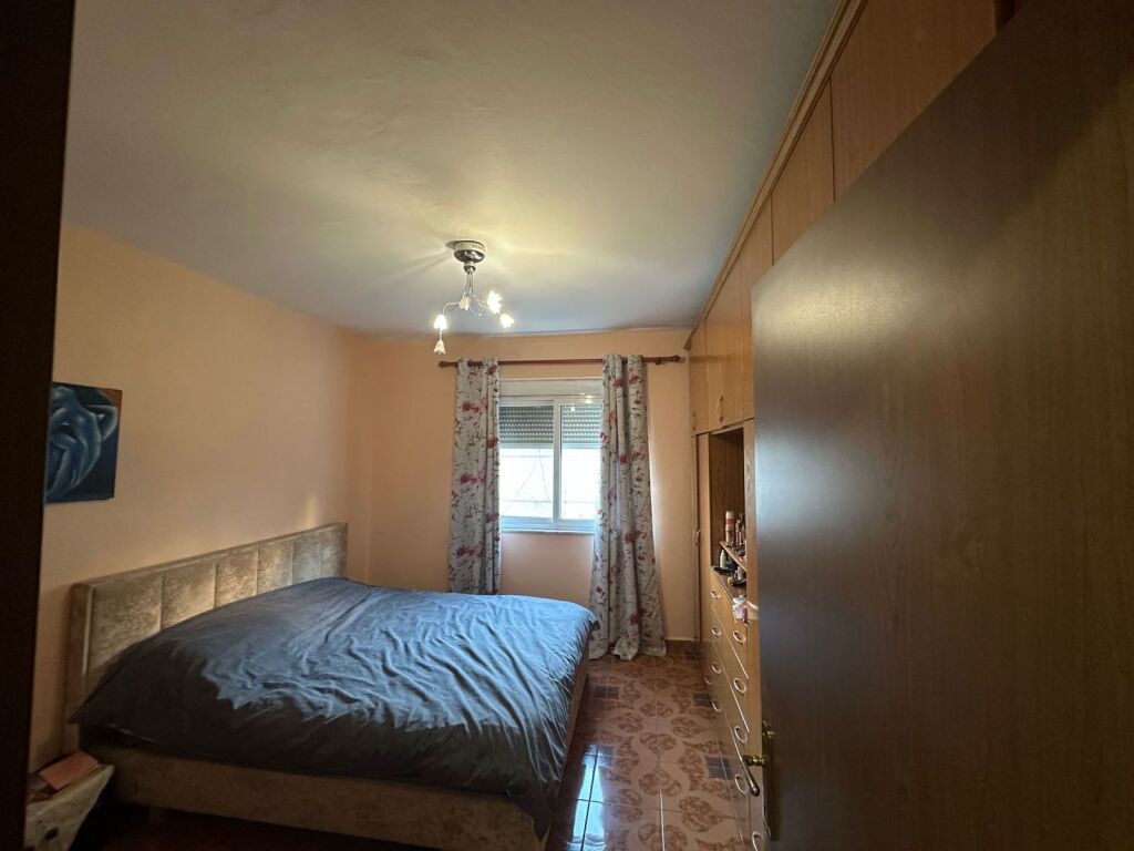 🏠 Apartment 1+1 for rent📍 Address: Opposite the Ministry of Defense, 50 m from the “Ramazan Jarani” school💶 Price: 35,000 lek/month
