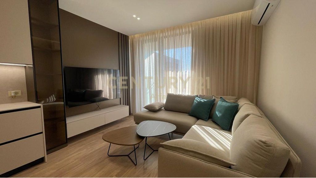 2+1 apartment for rent in the "Golden Tower" Residence