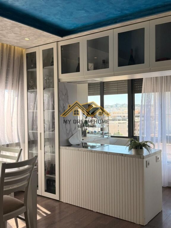 Super Apartament 1+1 për Shitje – Plazh Durrës, me Pamje Deti