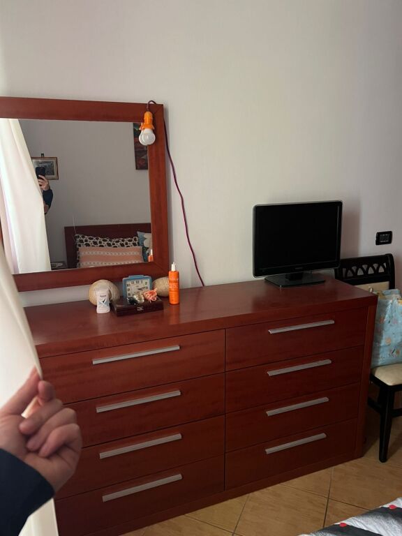 Shitet  apartament  1+1  në Shëngjin Brezi parë buzë detit  