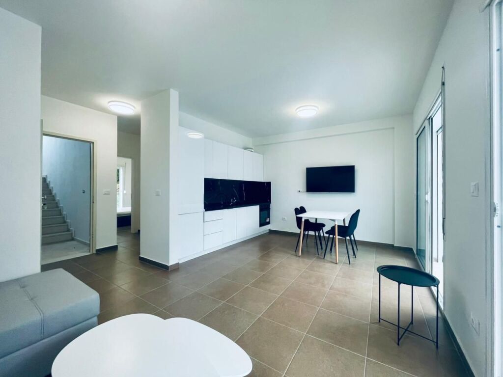 🌊Apartament 1+1 me Pamje Deti + Vend Parkimi me Qira Afatgjatë - Uji i Ftohte, Vlorë
