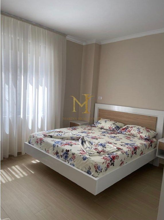 SHITET SUPER APARTAMENT TEK GRAND BLUE FAFA  – GOLEM