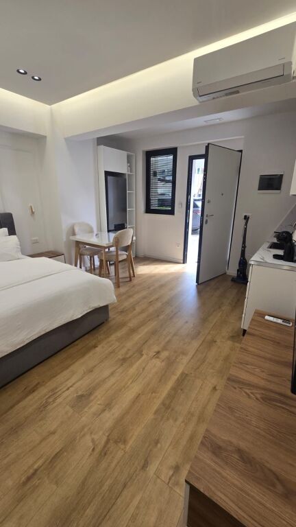 🔥Qira 3 Air-BnB🔥