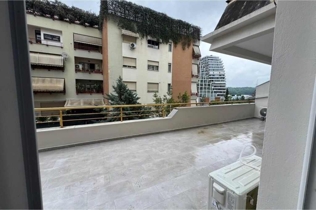Jepet apartament 1+1 per qira , Kopshti Botanik