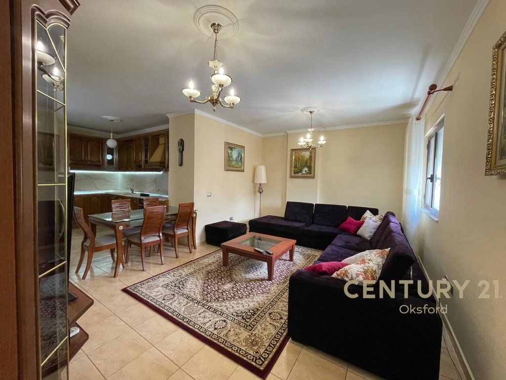 2+1 apartment for rent at Wilson Square