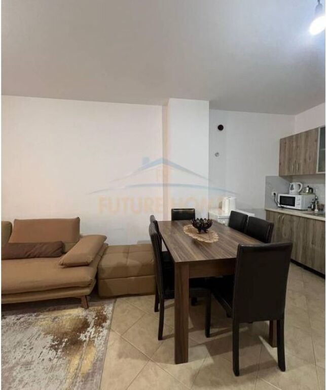 Shitet, Apartament 1+1, Unaza e Re, Tiranë