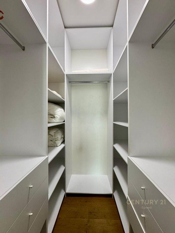 Apartment 2+1+Parking Space for rent at Ambasador 3!!