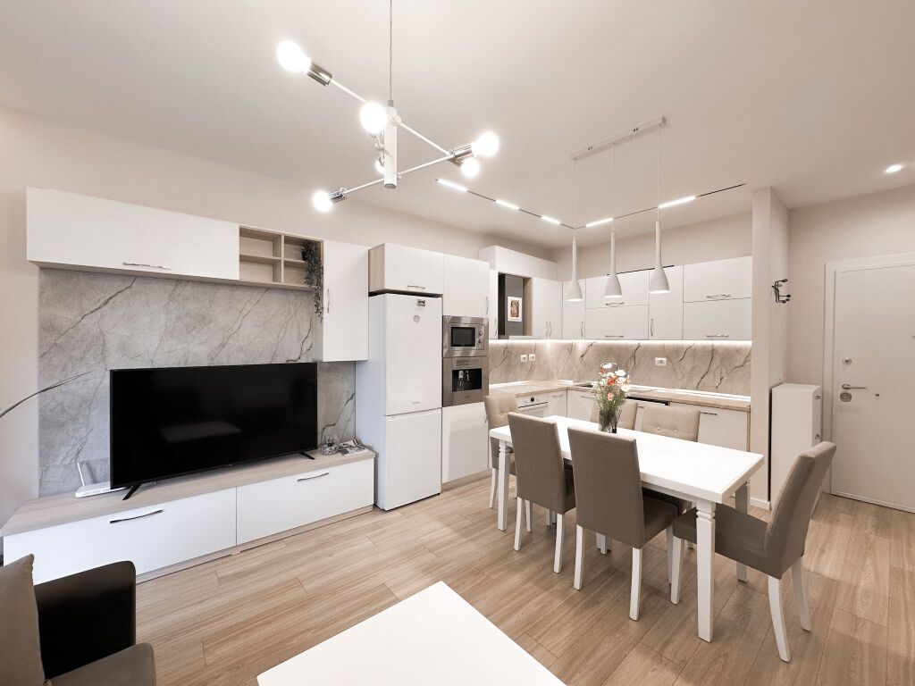Apartment 2+1 for rent  post parking Bulevardi i Ri