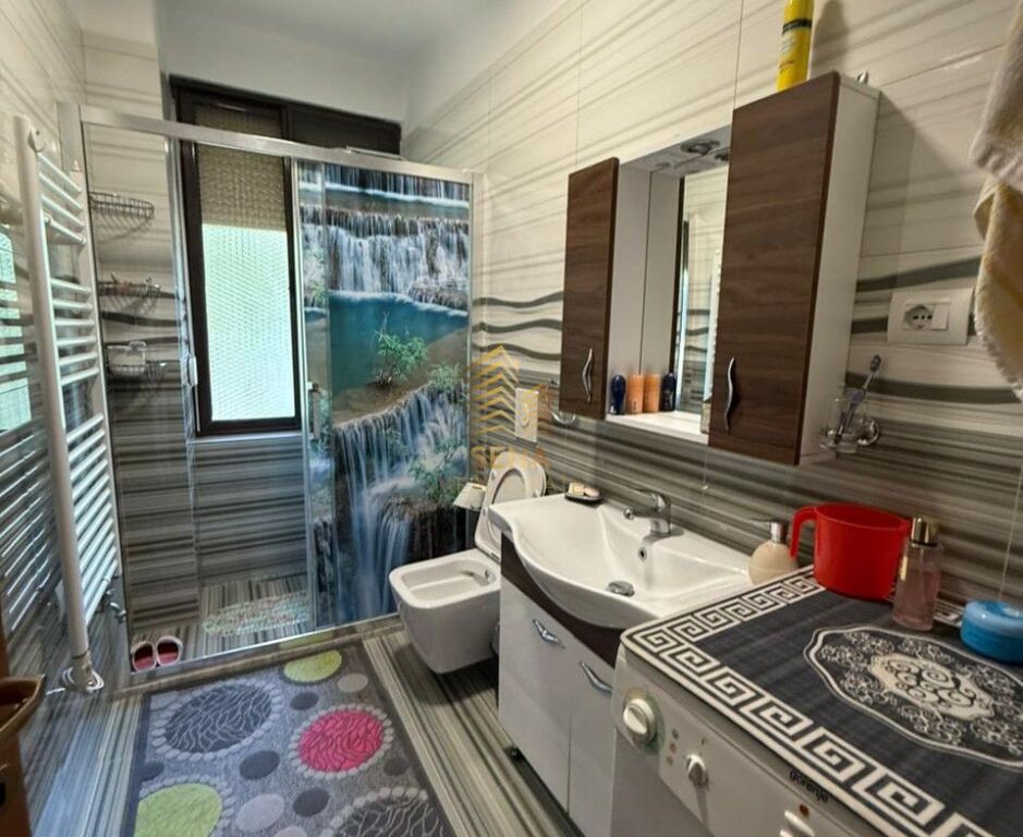 Affitto, Appartamento 2+1+balcone, Vasil Shano, 65.000 Lek al mese