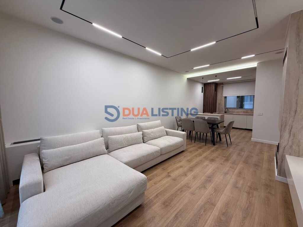 FOR RENT, LUXURY APARTMENT 2+1+2 WITH PARKING SPACE