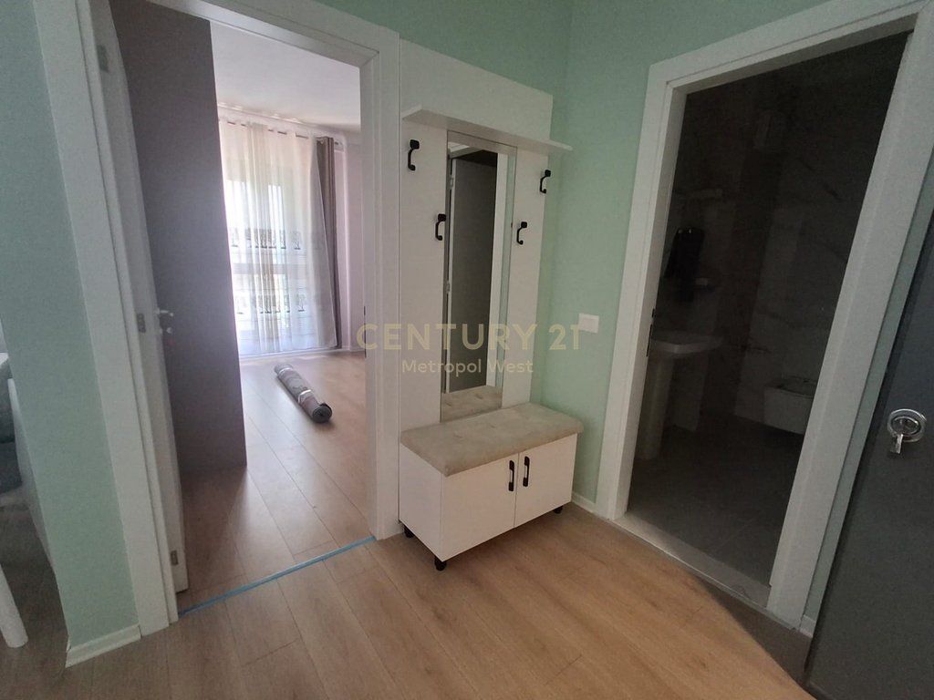 Apartament 1+1+ post parkim pranë Bulevardit të Ri!