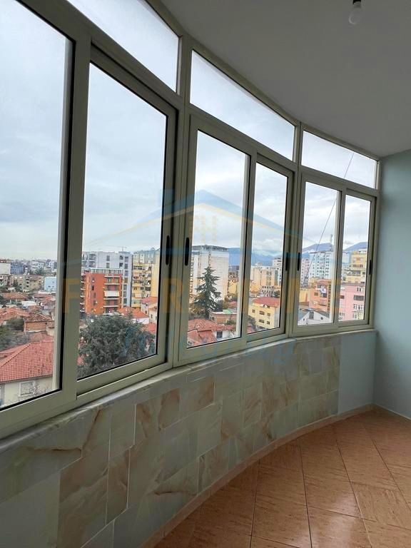 Qera, Apartament 1+1, Rruga Fortuzi, Tiranë.
