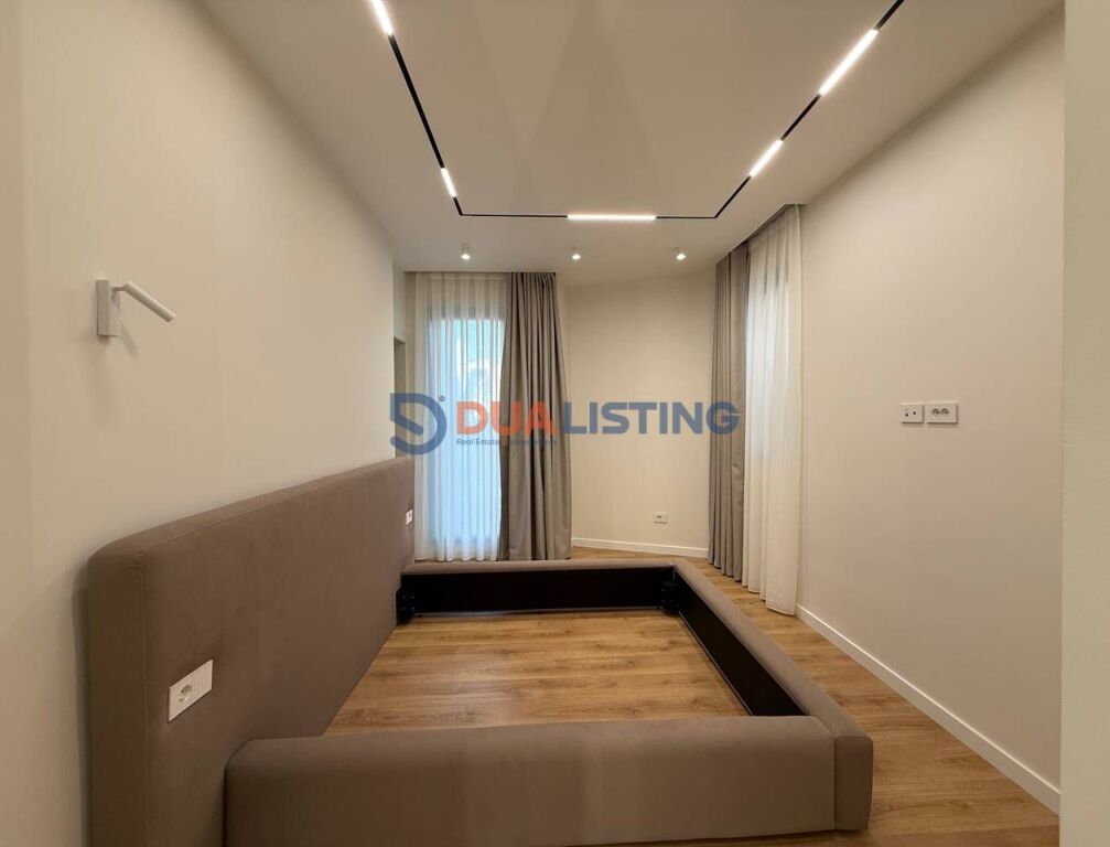 FOR RENT, LUXURY APARTMENT 2+1+2 WITH PARKING SPACE