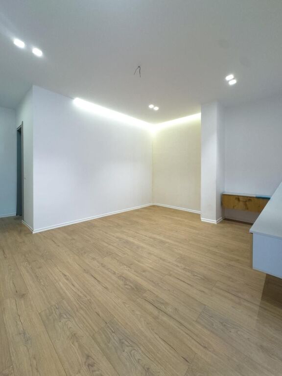 Shitet Apartament 1+1 ne Fresk/ Prane Pasticeri Melisa