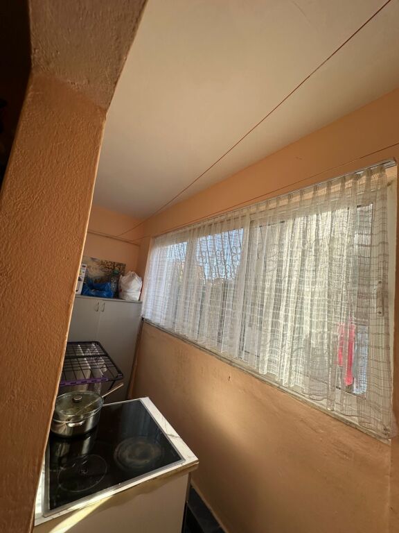 🏠 Apartment 1+1 for rent📍 Address: Opposite the Ministry of Defense, 50 m from the “Ramazan Jarani” school💶 Price: 35,000 lek/month