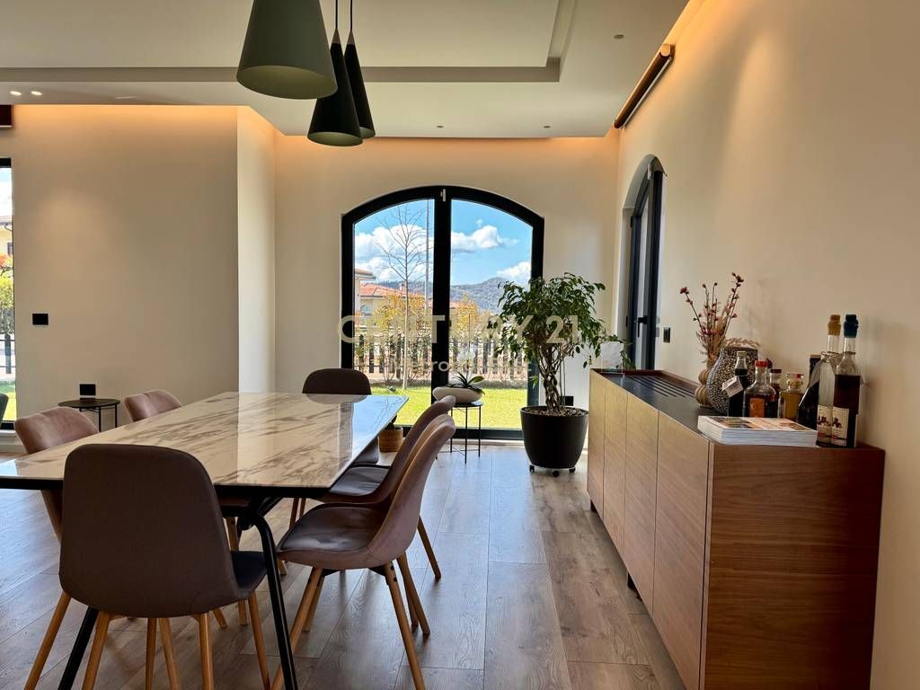 Vile moderne per qera ne Tuscany Villas 2