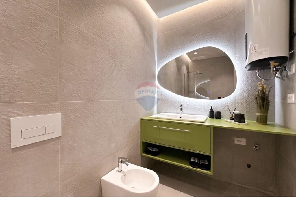 Luxury 2+1 Apartment for Sale in Astir!