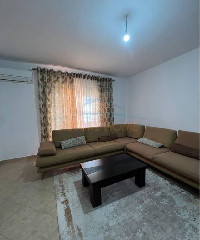 Shitet, Apartament 1+1, Unaza e Re, Tiranë