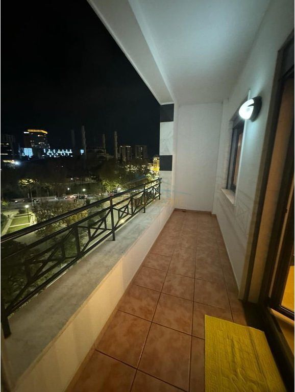 Qera,Apartament 3+1+2,Rruga e Elbasanit