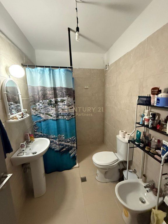 Apartment 2+1+2 for sale at the end of 5-Maji street
