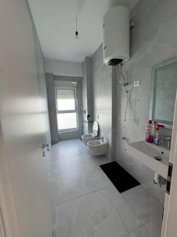 ZYRE ME QERA 65 M2 ALI DEMI 30.000 LEKE FH-73184