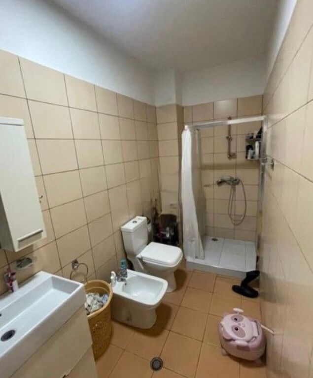 🏡 Apartment 1+1 for sale on Endri Keko Street, near the New Maternity.
