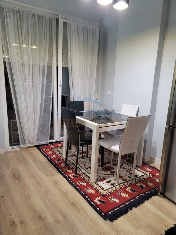 Affitto, Appartamento 2+1+2, Via 5 Maji, Tirana