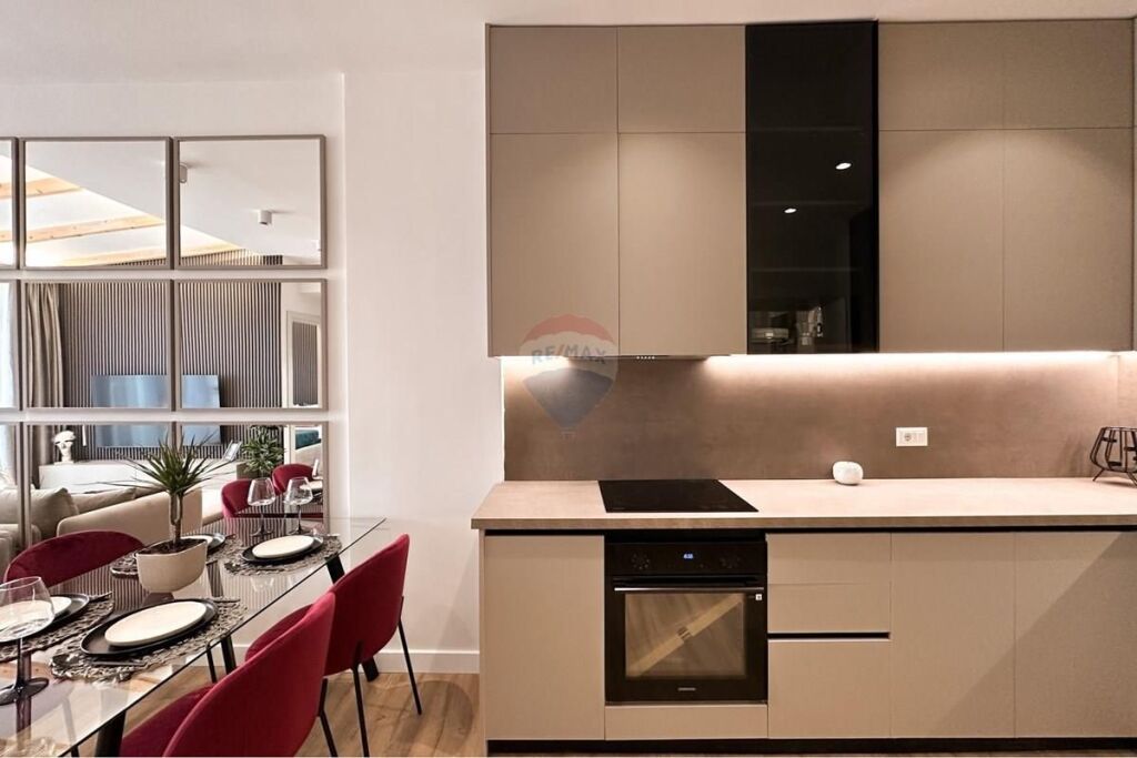 Luxury 2+1 Apartment for Sale in Astir!